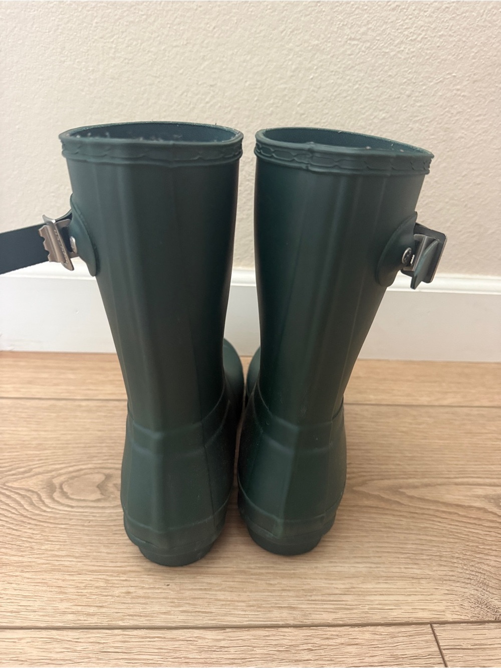 Hunter Green Womens Waterproof Rain Boots - Picture 3 of 6